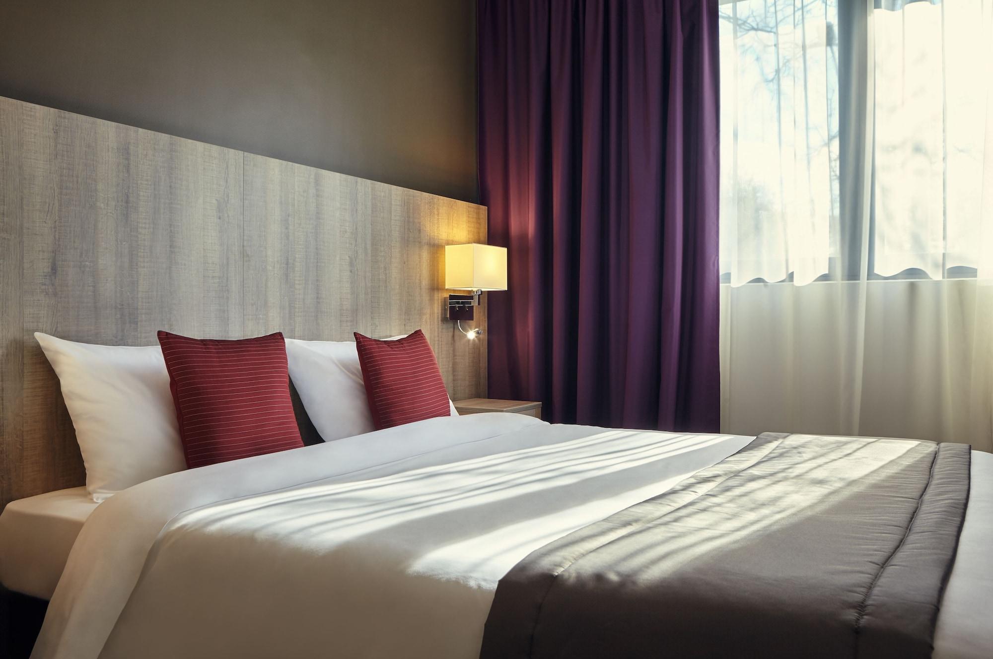 Mercure Paris Ouest