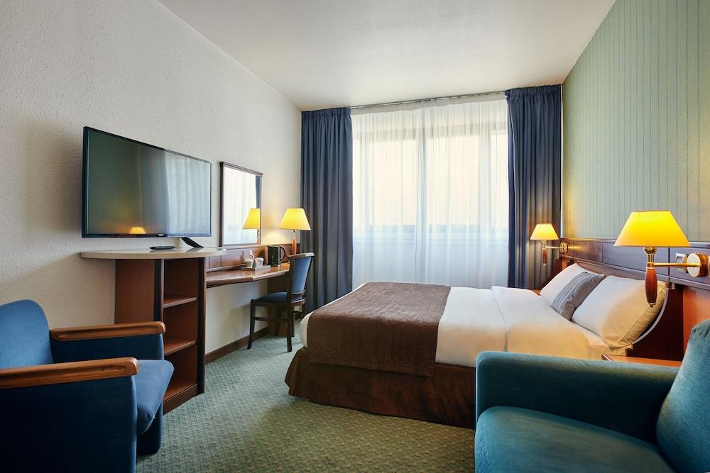 Mercure Paris Ouest
