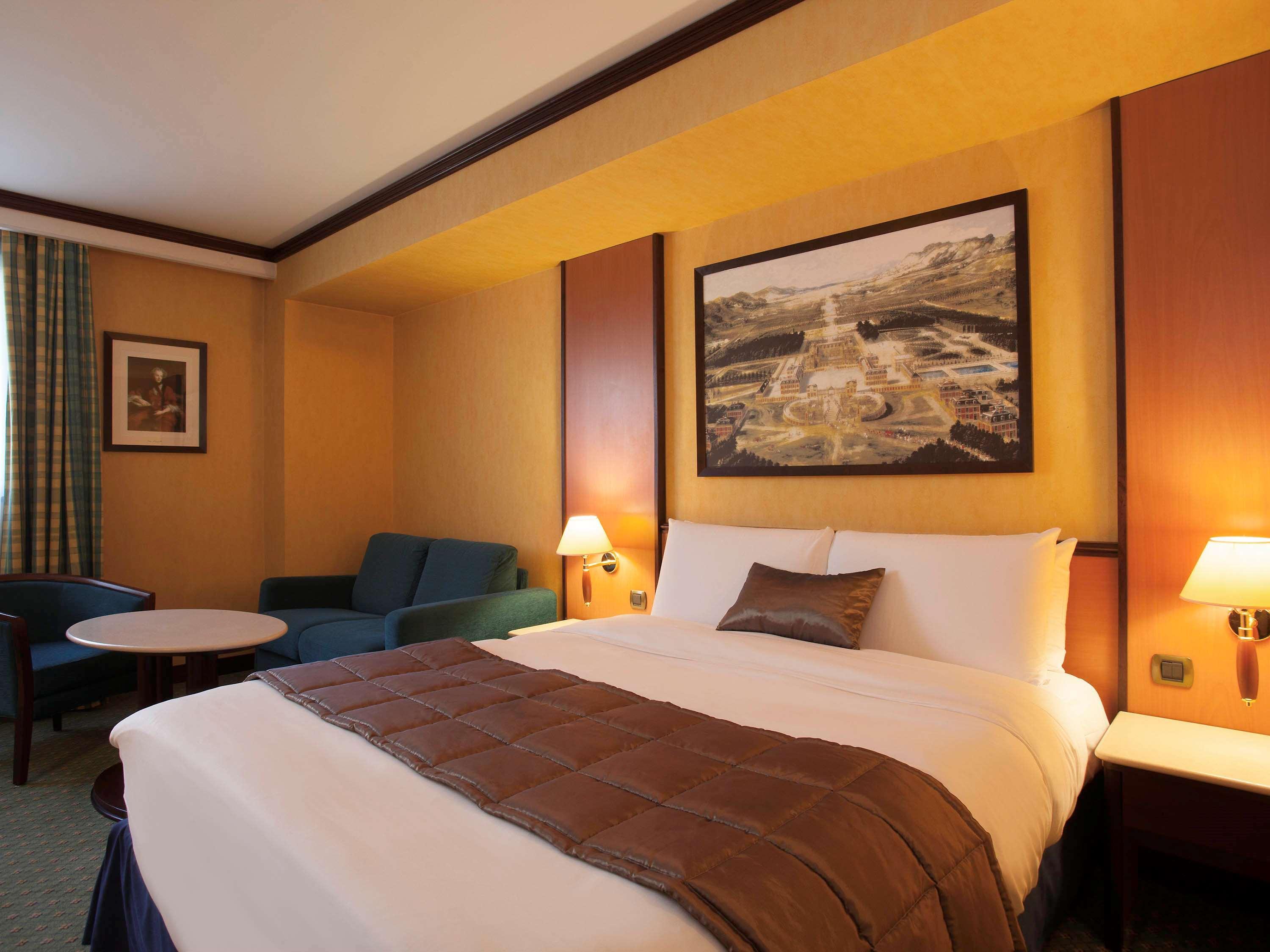 Hotel Mercure Paris Ouest 4*