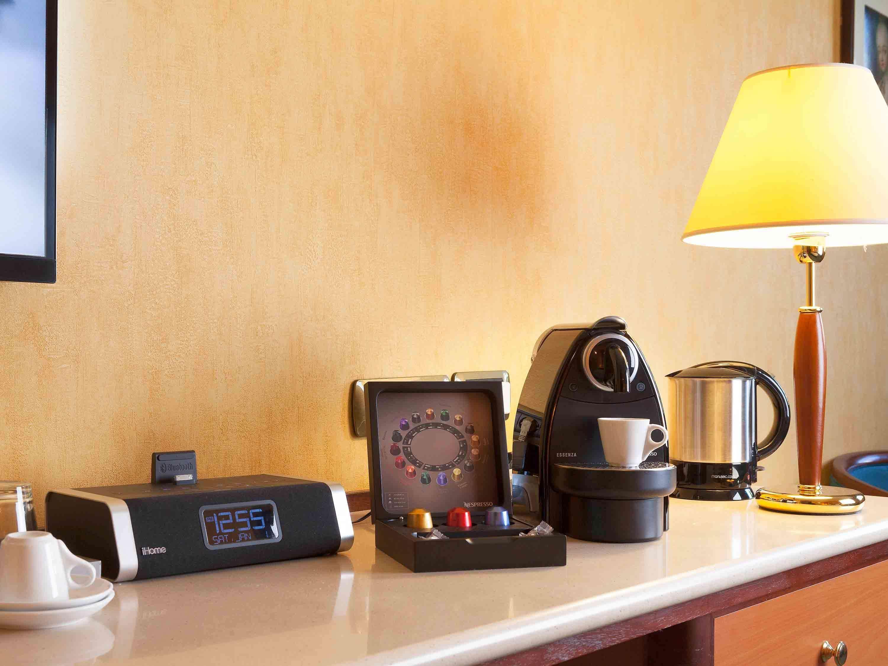 Mercure Paris Ouest Hotel