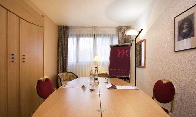 Mercure Paris Ouest 4*